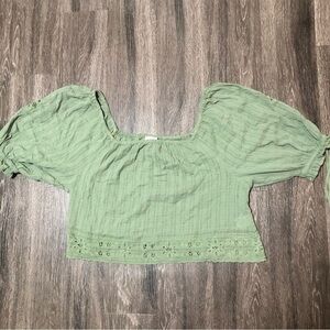 American Eagle Sage Green Eyelet Lace Square Neck Crop Top | Puff Sleeves M